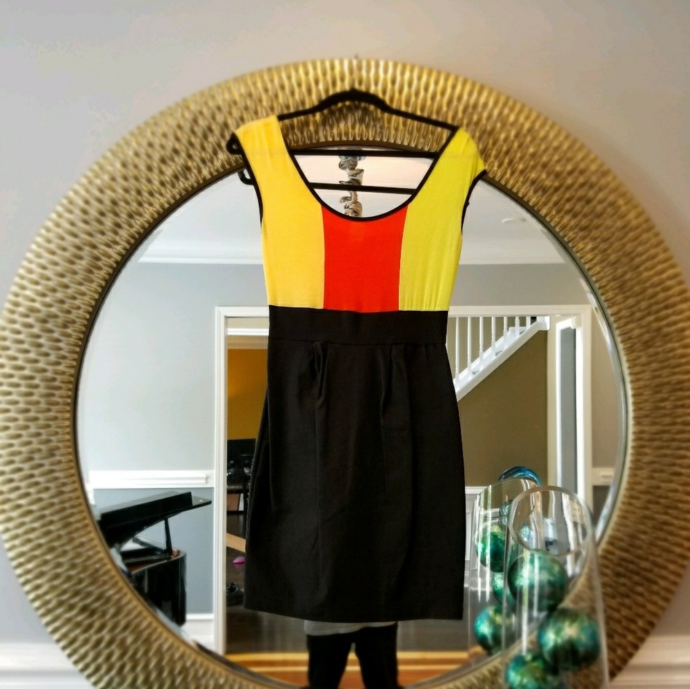 Mulata dress sz M